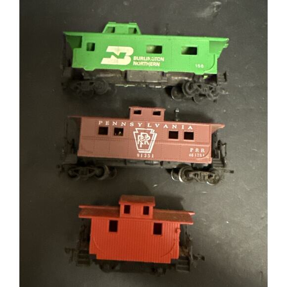 Lot Of 3 HO Scale Rail Cars Caboose Burlington Pennsylvania Vintage Germany - Picture 1 of 6